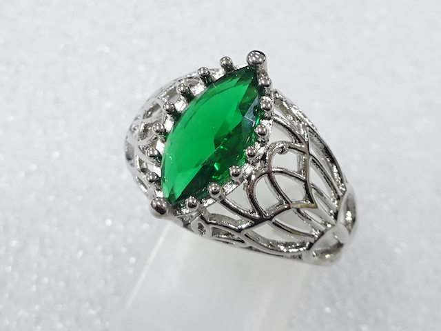 Japanese Kimono / Antique Accessories Metal